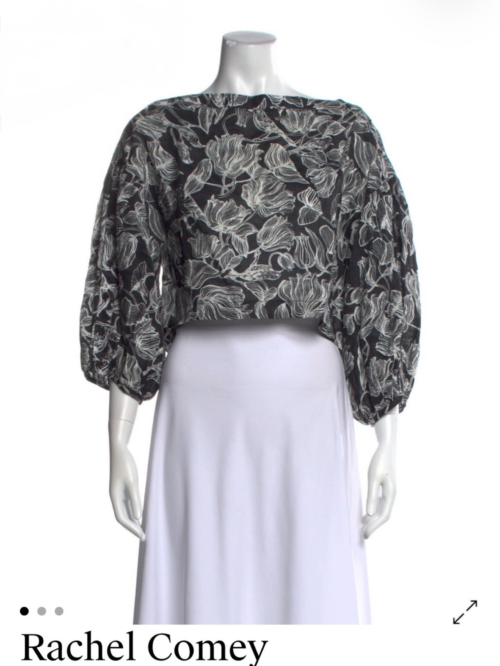 Floral cropped blouse